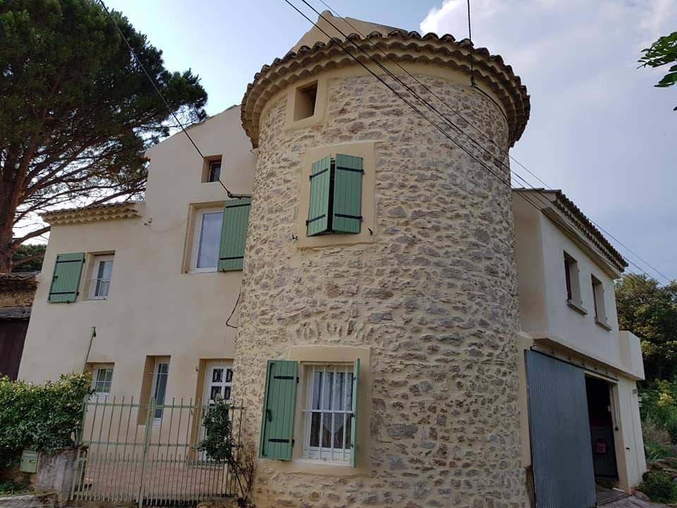 Enduit rustique près de Nîmes 